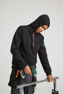 CR06-Studio_25
