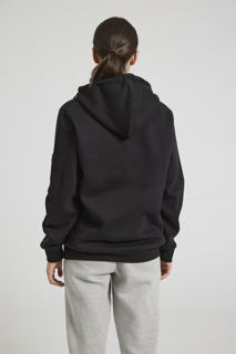 CR06-Studio_400