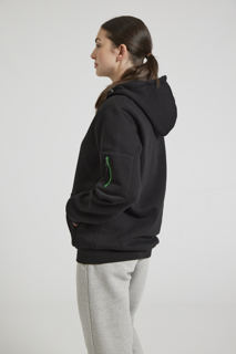 CR06-Studio_413