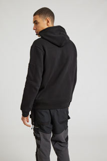 CR06-Studio_84