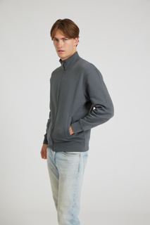 CR08-Studio_363