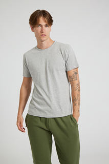 CR09-Studio_102