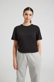 CR09-Studio_202